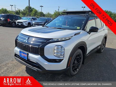 New 2025 Mitsubishi Outlander Trail Edition image 4