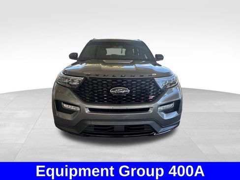 Certified 2022 Ford Explorer ST w/ ST Street Pack image 10