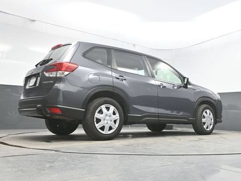 Used 2023 Subaru Forester AWD/4WD image 39
