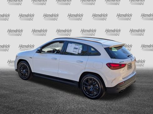 New 2026 Mercedes-Benz GLA 35 AMG 4MATIC image 8