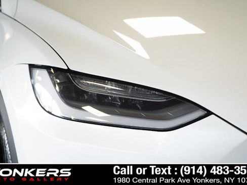 Used 2023 Tesla Model X Plaid image 45