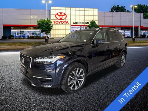 Used 2019 Volvo XC90 T5 Momentum w/ Multimedia Package AWD/4WD image 1