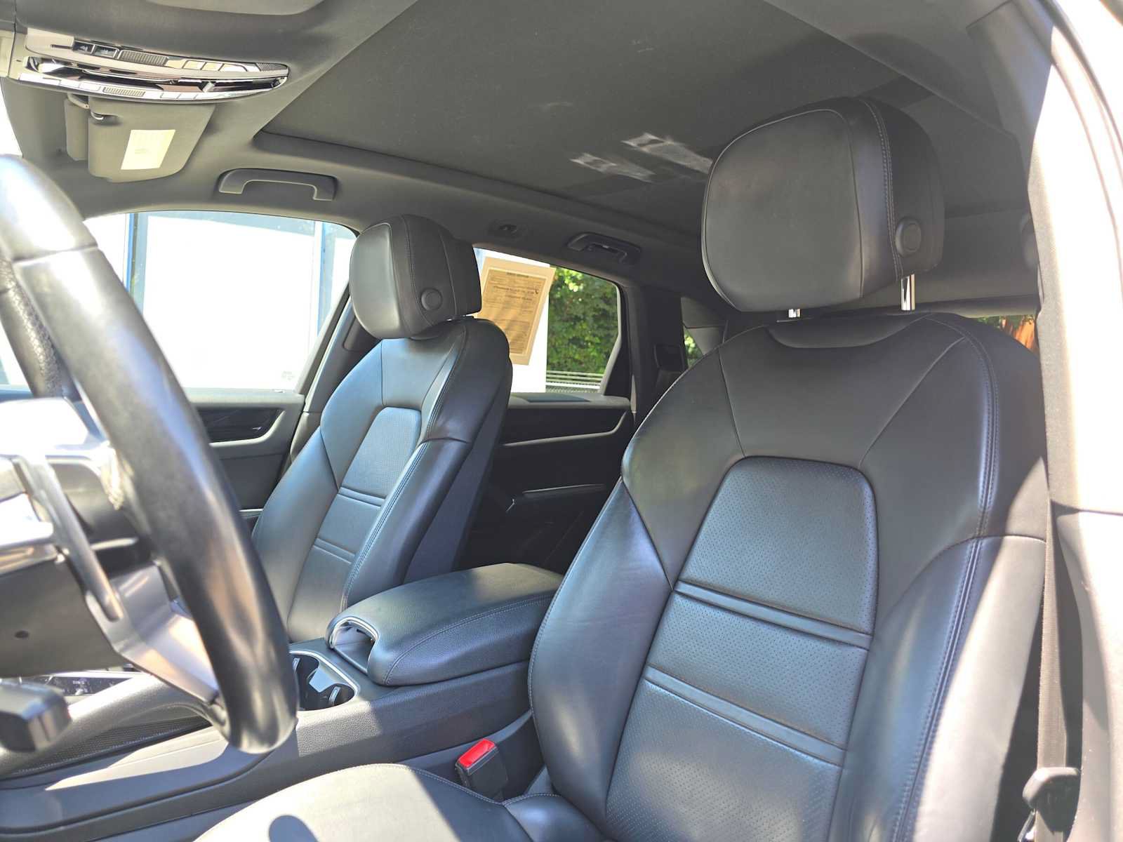 Used 2021 Porsche Cayenne AWD/4WD image 21