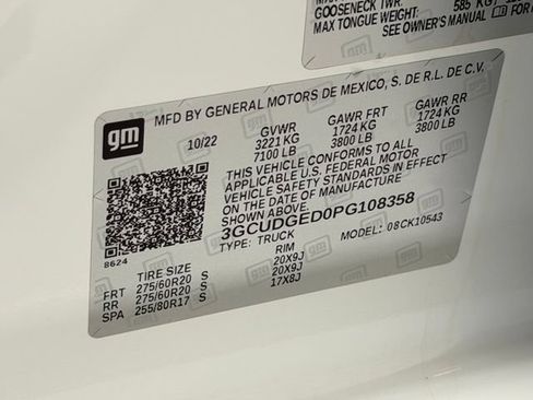 Certified 2023 Chevrolet Silverado 1500 LTZ w/ LTZ Convenience Package II AWD/4WD image 23