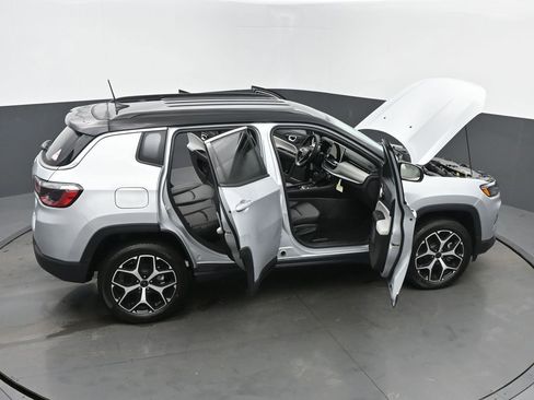 New 2026 Jeep Compass Limited image 57