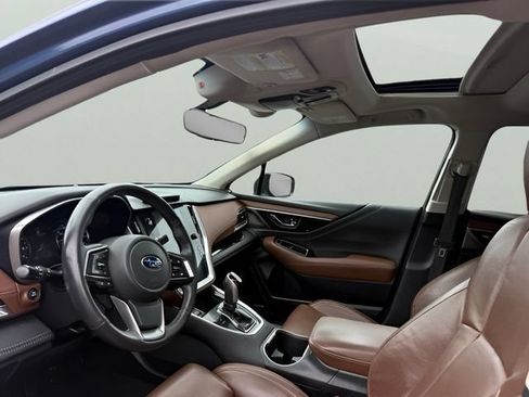 Used 2020 Subaru Outback Touring AWD/4WD image 14