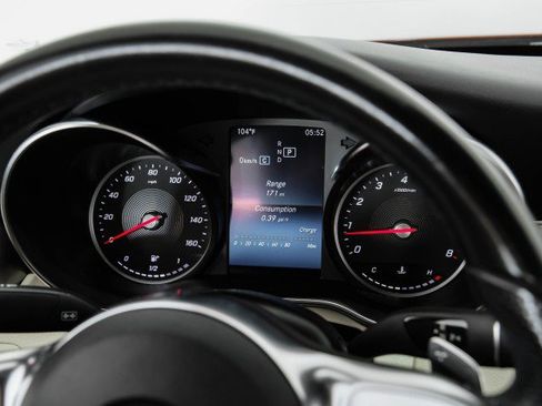 Used 2019 Mercedes-Benz C 300 Cabriolet image 16