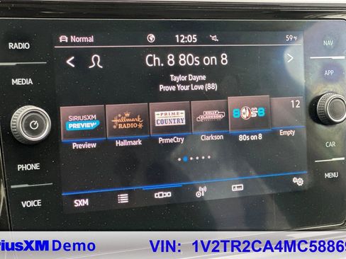 Used 2021 Volkswagen Atlas SEL Premium image 30