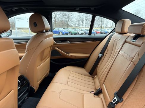Used 2023 BMW 530i xDrive w/ Premium Package AWD/4WD image 11