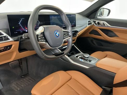 Used 2025 BMW i4 eDrive40 w/ Parking Assistance Package image 21