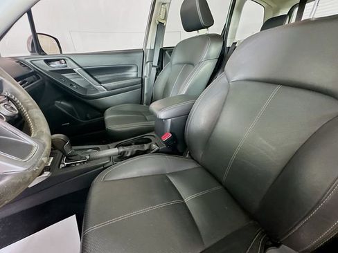 Used 2017 Subaru Forester 2.5i Touring w/ Popular Package #2 image 22