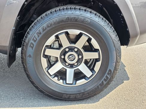 Used 2023 Toyota 4Runner TRD Off-Road AWD/4WD image 9