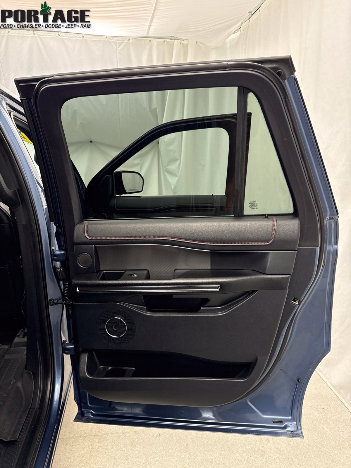 Used 2020 Ford Expedition Max Limited w/ Equipment Group 303A AWD/4WD image 37