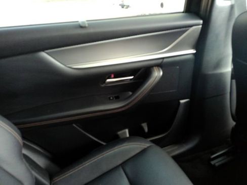 Used 2024 MAZDA CX-90 3.3 Turbo w/ Preferred Plus AWD/4WD image 32