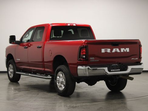 Used 2026 RAM 2500 Big Horn AWD/4WD image 6
