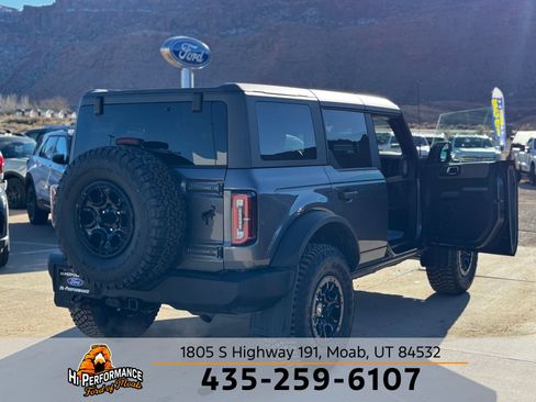 Used 2023 Ford Bronco Wildtrak image 26