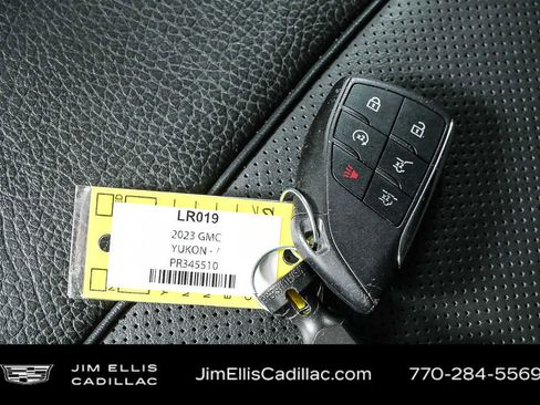 Used 2023 GMC Yukon Denali image 42