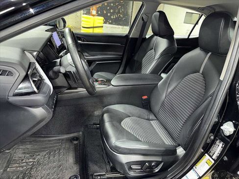 Certified 2023 Toyota Camry SE w/ Cold Weather Package image 15
