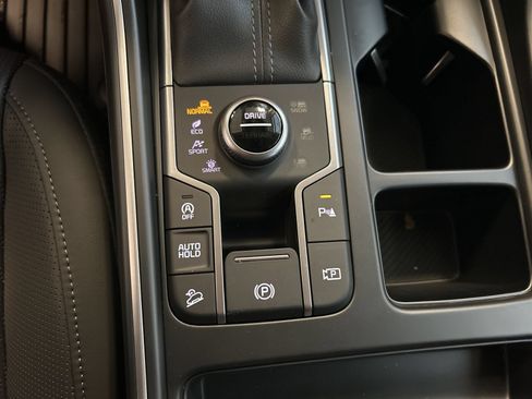 New 2026 Kia Sorento EX AWD/4WD image 25