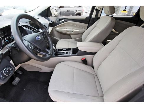 Used 2019 Ford Escape SE FWD image 6