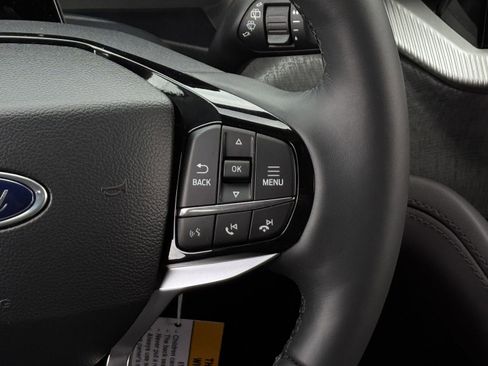 New 2026 Ford Explorer Platinum image 13