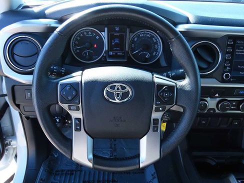 Used 2022 Toyota Tacoma SR5 image 23
