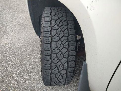 Used 2012 GMC Yukon XL 2500 SLT image 28