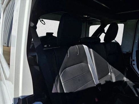 Used 2022 Jeep Wrangler Unlimited Sahara w/ Cold Weather Group image 23