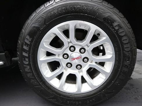 Used 2020 GMC Yukon SLT w/ Open Road Package RWD image 10