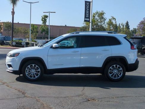 Used 2021 Jeep Cherokee Latitude Lux w/ Comfort/Convenience Group FWD image 6