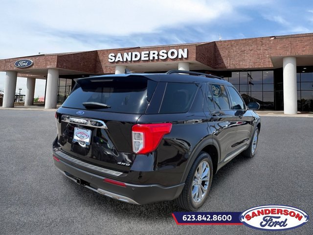 Used 2022 Ford Explorer XLT w/ Equipment Group 202A AWD/4WD image 3