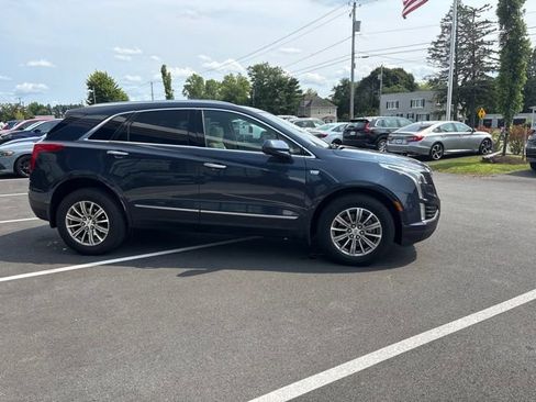 Used 2017 Cadillac XT5 Premium Luxury AWD/4WD image 5