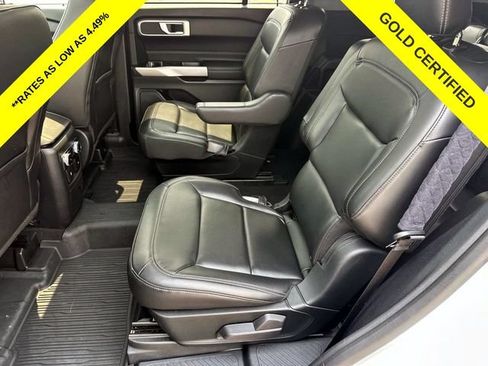 Certified 2022 Ford Explorer XLT w/ Equipment Group 202A AWD/4WD image 7