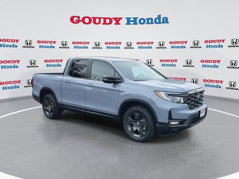New 2026 Honda Ridgeline TrailSport image 2