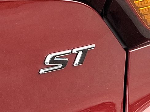 Used 2023 Buick Encore GX Select w/ Sport Touring Package image 30