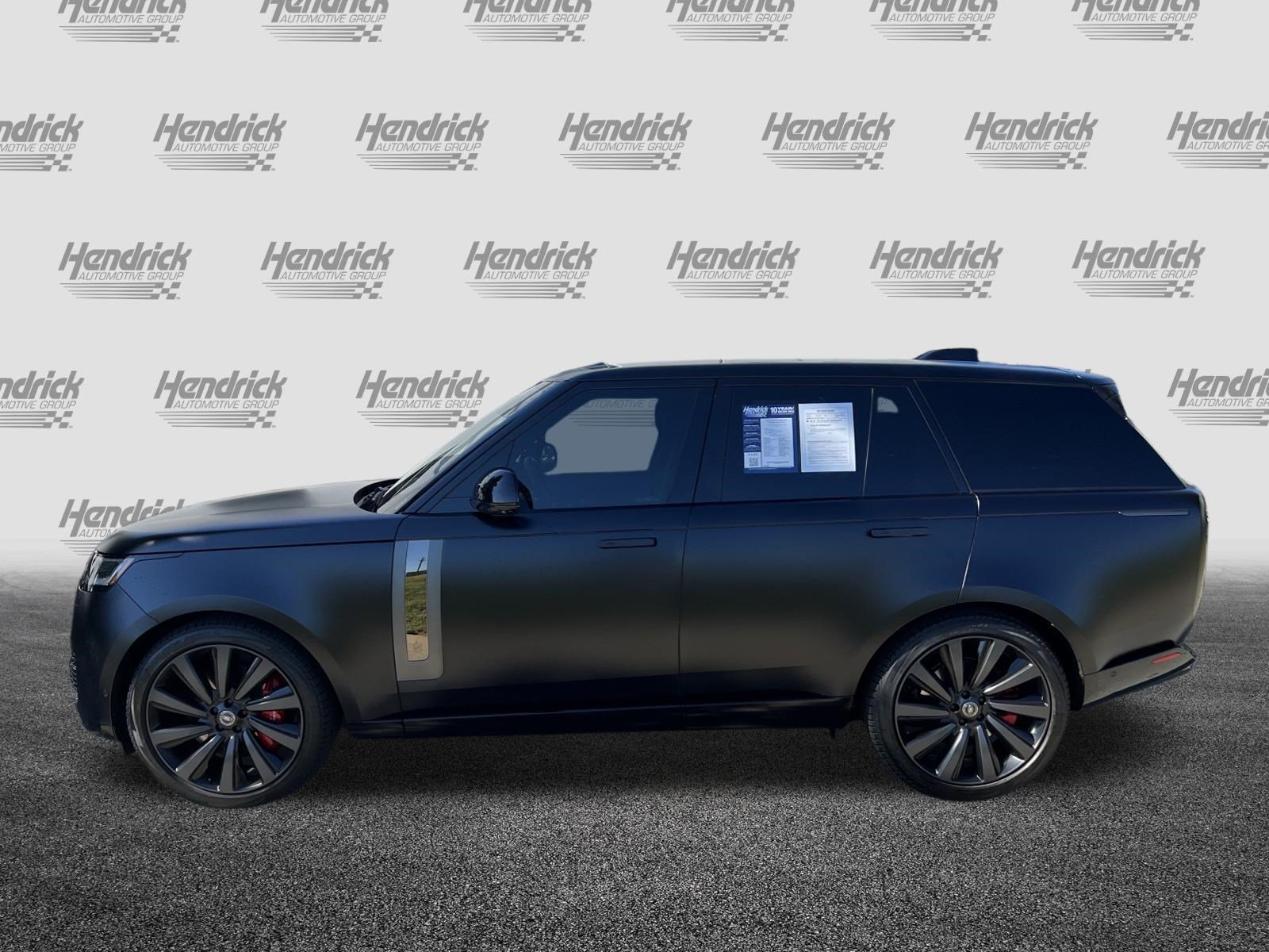Used 2023 Land Rover Range Rover SV AWD/4WD image 6