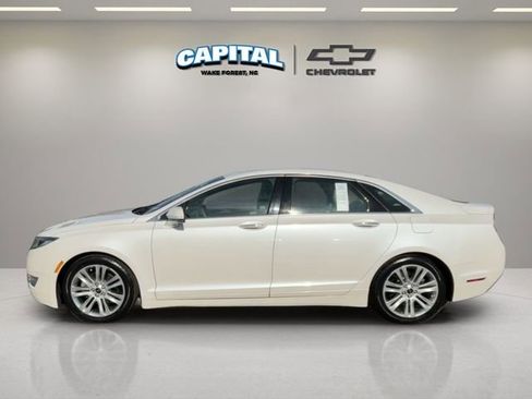 Used 2016 Lincoln MKZ w/ Equipment Group 200A Select image 2