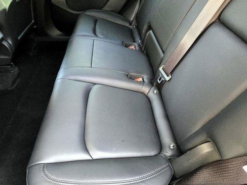 Used 2022 Tesla Model Y Performance AWD/4WD image 29