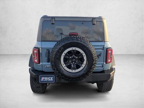 Used 2023 Ford Bronco Big Bend w/ Sasquatch Package image 6