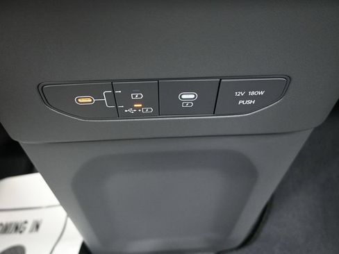 New 2026 Kia EV9 Wind AWD/4WD image 23