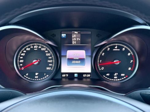 Used 2016 Mercedes-Benz C 300 Sedan w/ Multimedia Package image 21