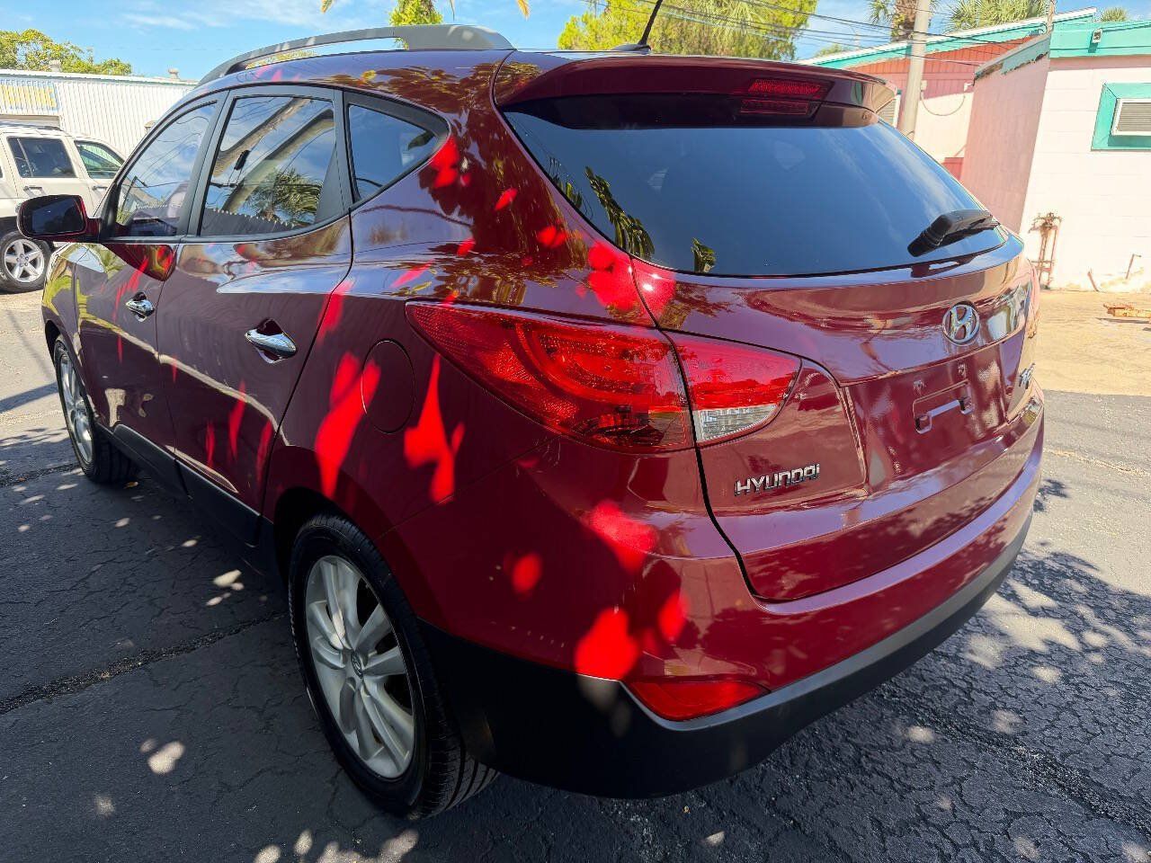 Used 2013 Hyundai Tucson Limited FWD image 13