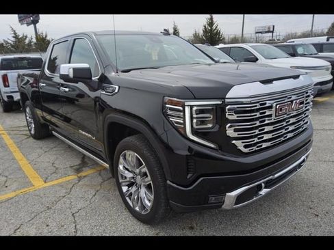 Used 2025 GMC Sierra 1500 Denali w/ Denali Reserve Package AWD/4WD image 2