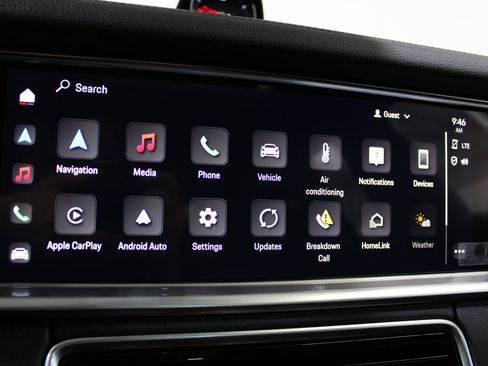 Used 2023 Porsche Panamera Platinum Edition image 43