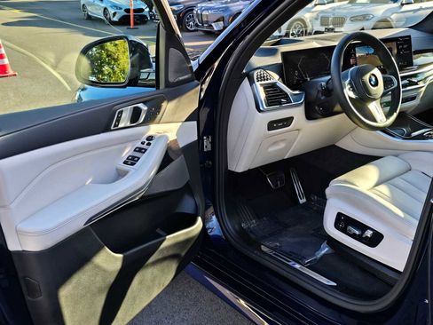 Used 2026 BMW X5 xDrive40i w/ Executive Package AWD/4WD image 19