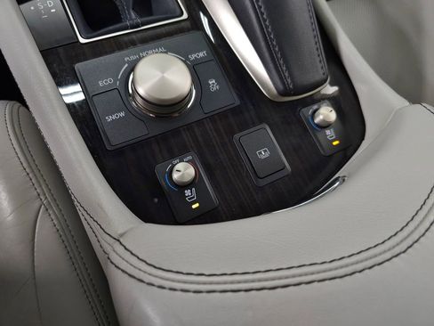 Used 2014 Lexus LS 460 AWD w/ Comfort Package image 30