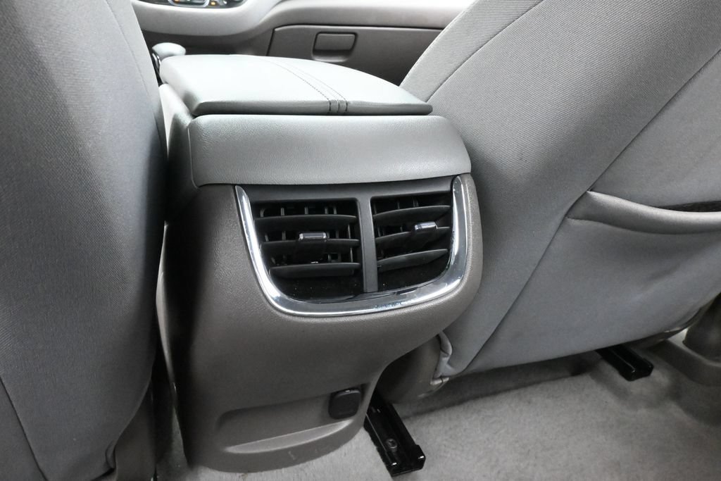 Used 2024 Chevrolet Malibu LT FWD image 33
