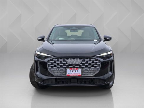 New 2025 Audi Q5 Premium image 2