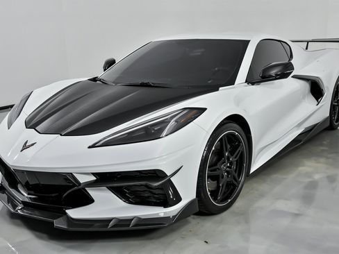 Used 2020 Chevrolet Corvette Stingray Preferred Cpe w/ 2LT Preferred Equipment Group image 6