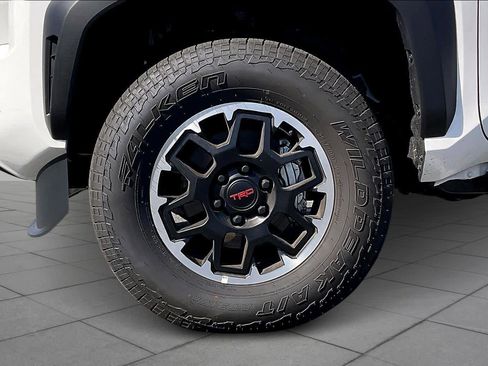 New 2026 Toyota Tacoma TRD Off-Road image 11
